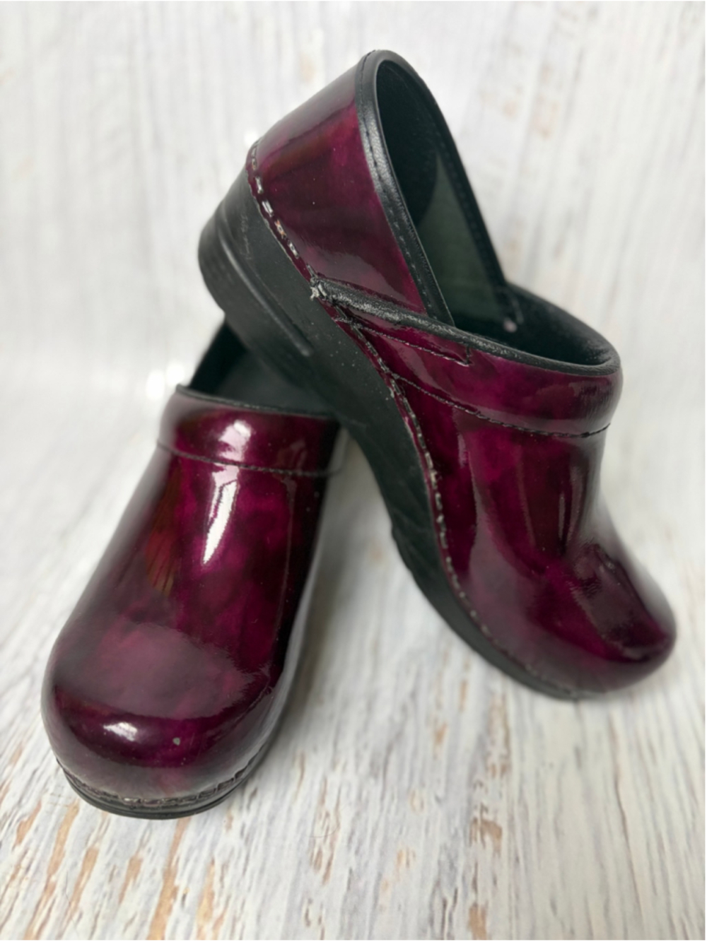 Women's Sanita Patent Leather Clogs Purple Black Size 37